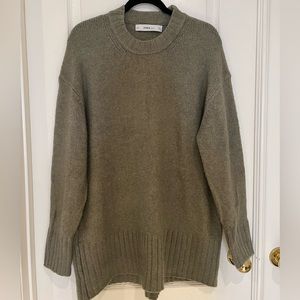 Zara Sweater Size M